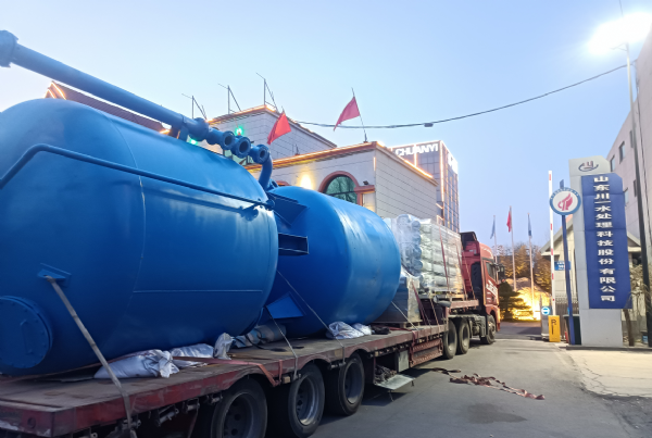 【川一股份】90T/H反滲透設(shè)備裝車發(fā)往云南建水縣